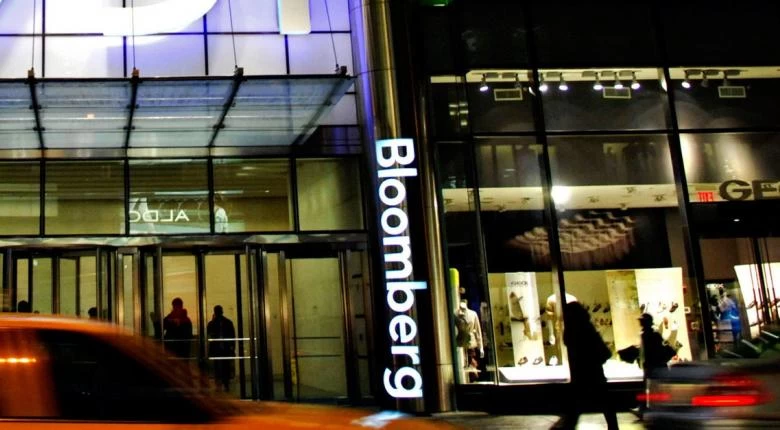 Bloomberg: Τα «κόκκινα» δάνεια φρενάρουν την ανάκαμψη της Ελλάδας